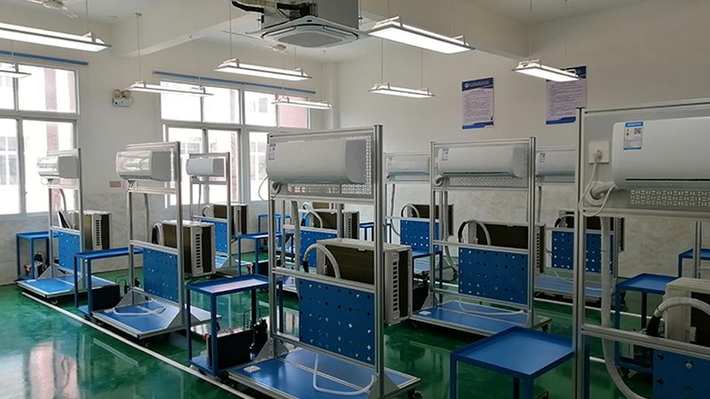 水冷式冷水机组代理加盟，哪些关键点不容忽视？**
